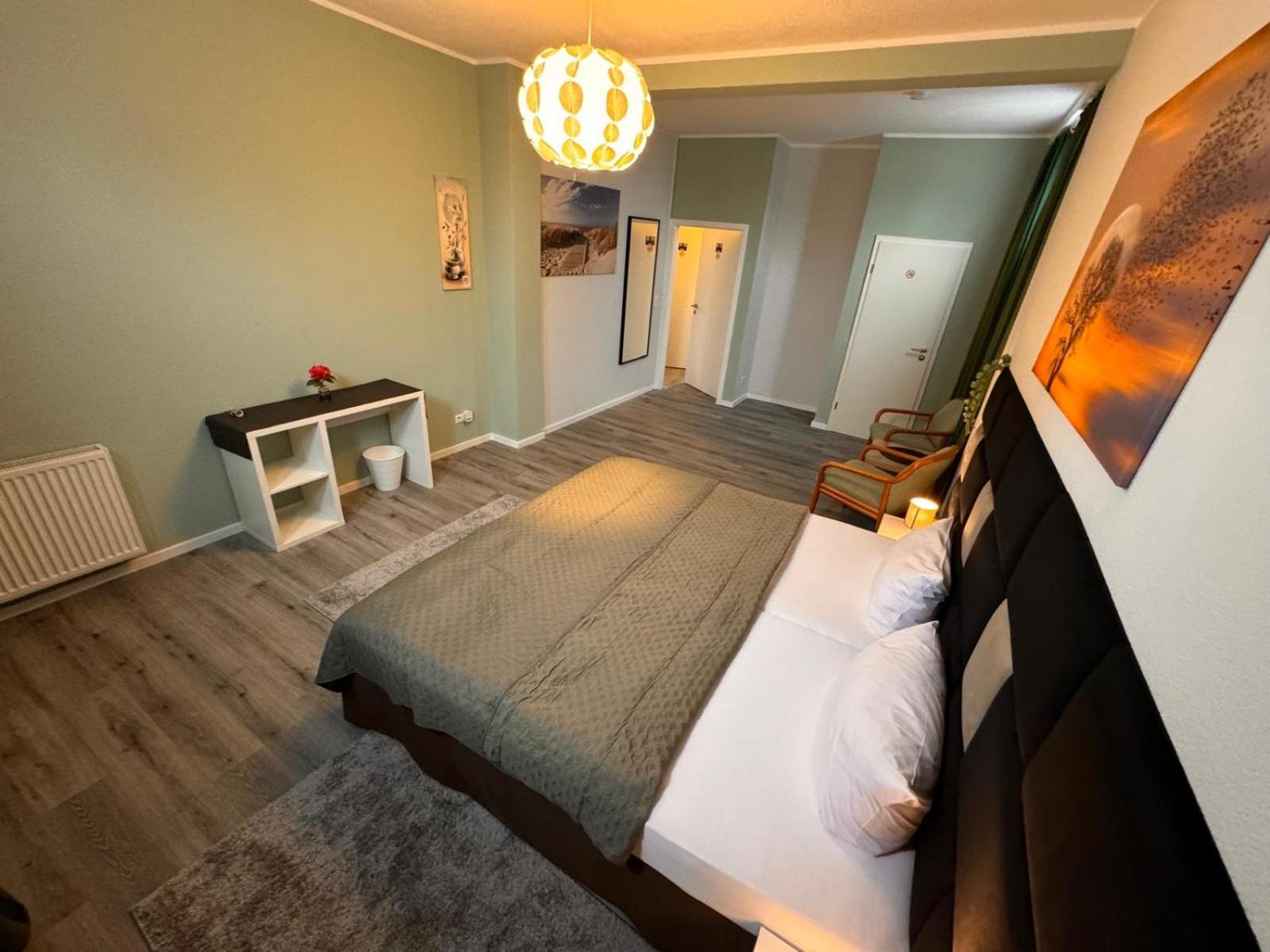 F-F Haus Monteuren Unterkunft Neuhausen auf den Fildern エクステリア 写真