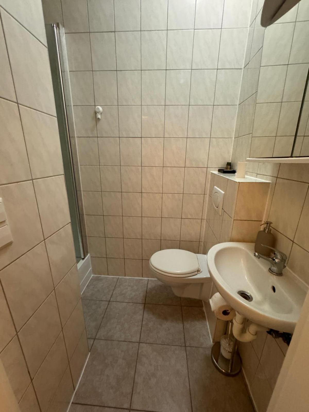 F-F Haus Monteuren Unterkunft Neuhausen auf den Fildern エクステリア 写真