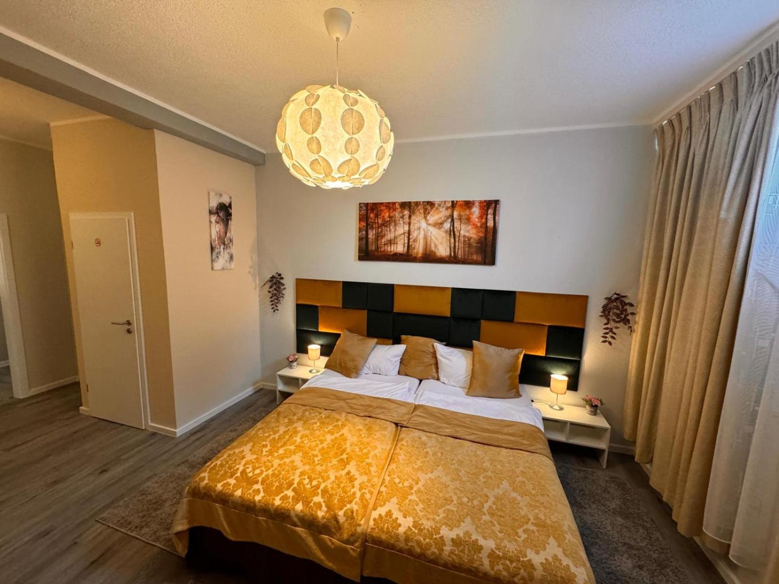 F-F Haus Monteuren Unterkunft Neuhausen auf den Fildern エクステリア 写真